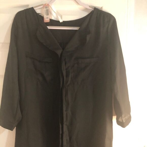 PinkBlush Blouse - SIZE M - Picture 7 of 11